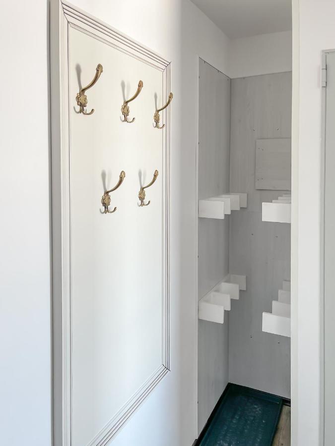 In Silver Mountain Apartment *